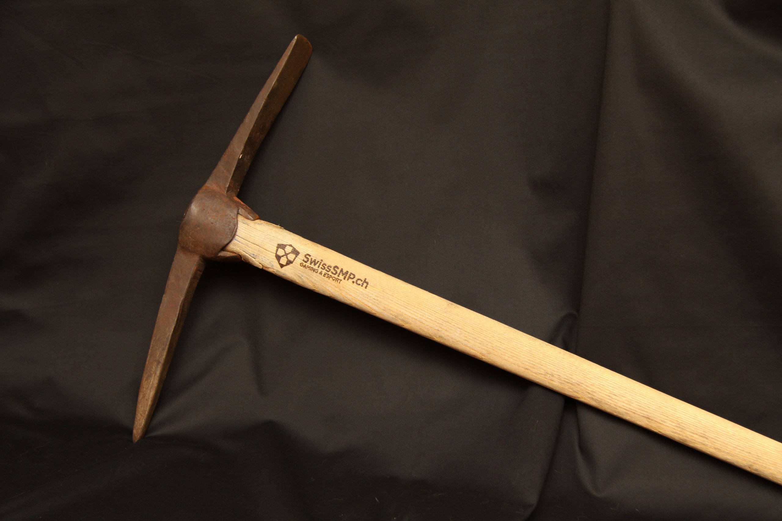 minecraft-pickaxe-schweiz.jpg